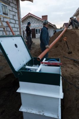 Монтаж Юнилос Астра 3