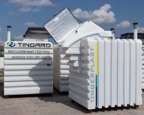 Сравнение пластиковых погребов Tingard, Topas и Kelder: что выбрать для дачи?