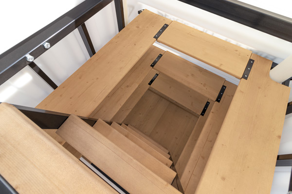 Хранение металлических консервов в пластиковом погребе: важные ограничения