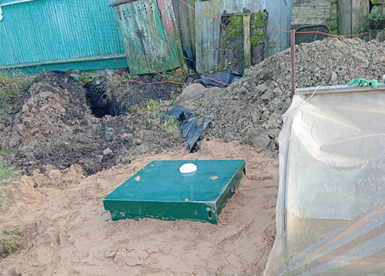 Как подключить септик к старому дому: особенности монтажа и замены труб